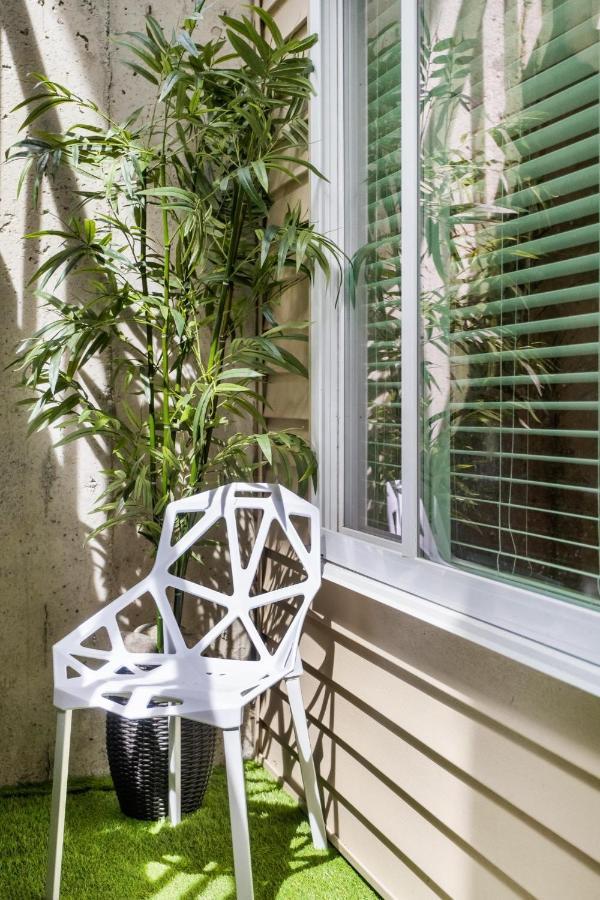 Willow Suite Langley Esterno foto